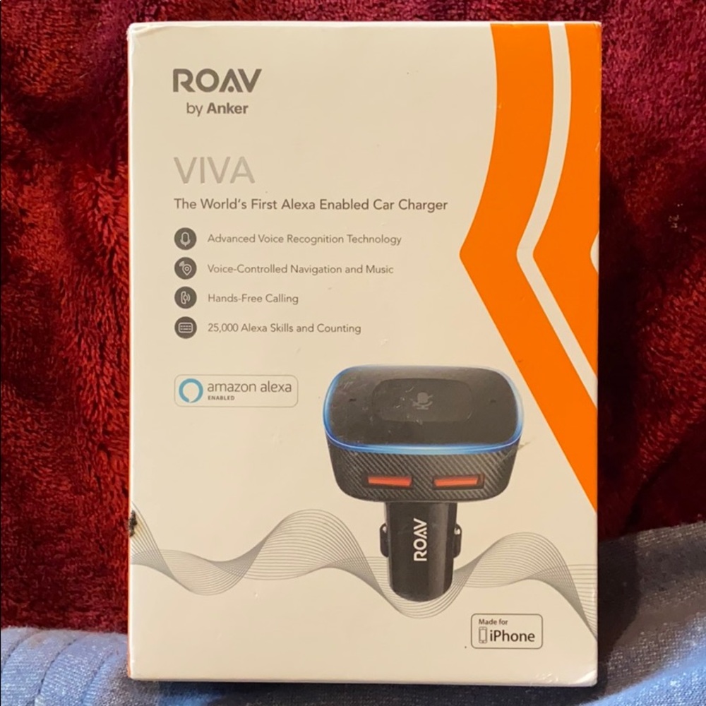 VIVA  Alexa enabled car charger